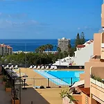 Sunny Luxury On Panoramic Pool 公寓 阿罗纳
