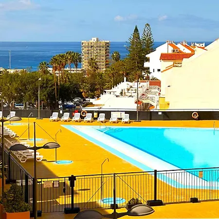 Sunny Luxury On Panoramic Pool *