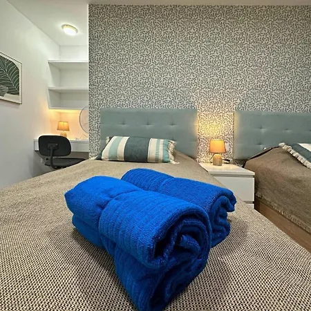 Sunny Luxury On Panoramic Pool *