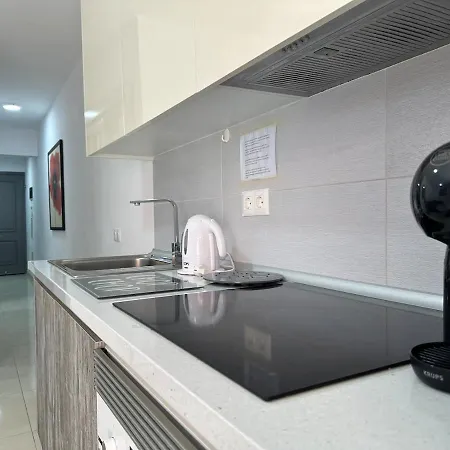 Sunny Luxury On Panoramic Pool Apartamento *